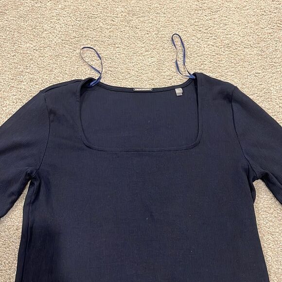 Elie Tahari top navy blue, size S - Picture 1 of 3